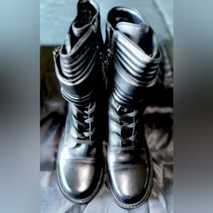 DKNY Basia Combat Boot / Black Leather
